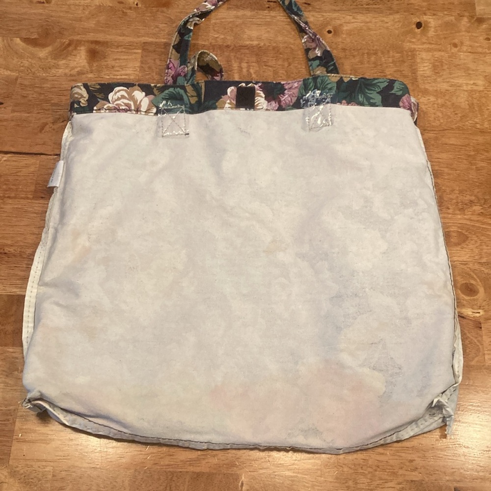 Gitano Tote - Picture 8 of 8